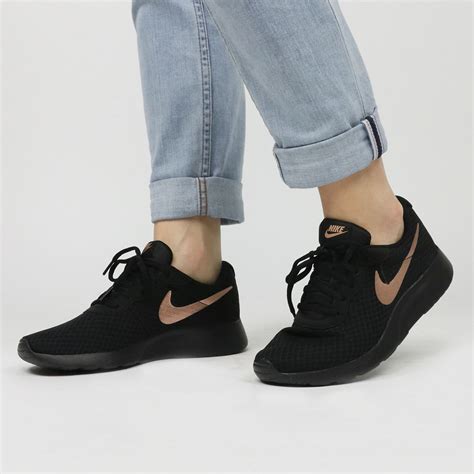 nike dames sneakers sale zwart